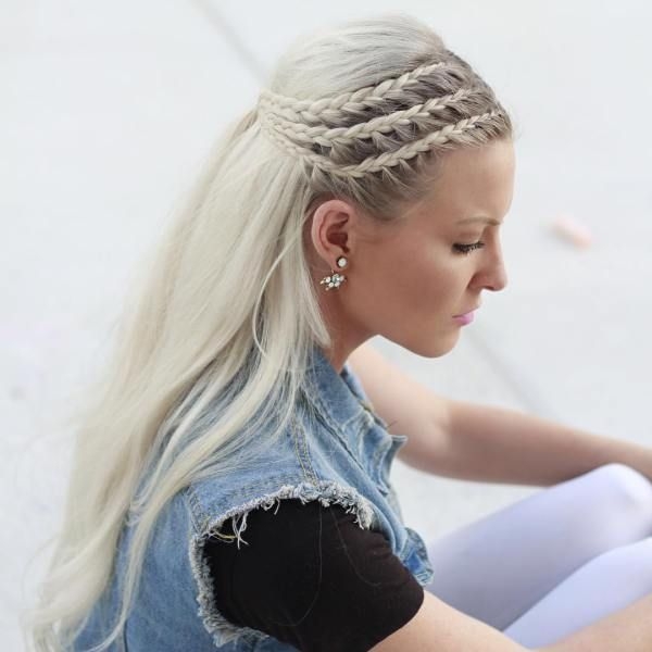 Плетение кос в круглосуточном салоне красоты в Москве на Якиманке 