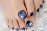 Снятие Shellaс на ногтях ног круглосуточно в Москве на Якиманке 