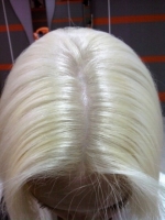 Окрашивание корней волос краской клиента на Якиманке в Dozari 